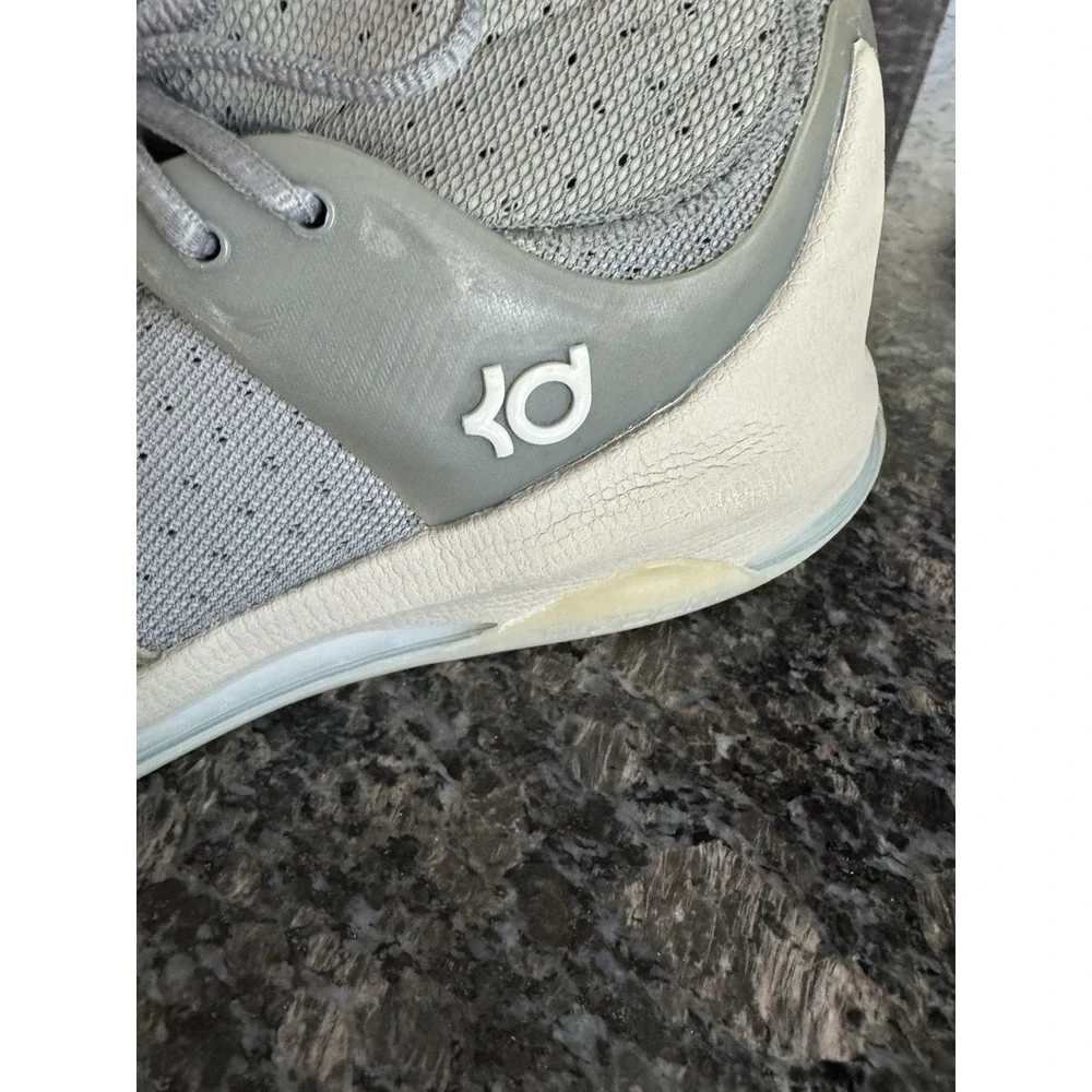 Nike KD‎ 8 Elite Wolf Gray Mens Size 11.5 Basketball Athletic Shoes Sneakers